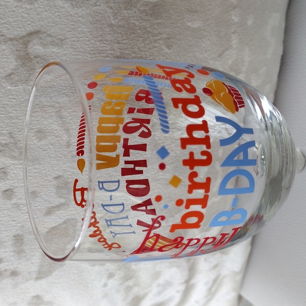 Birthday Wine Glasses with Colorful Design - Picture 3 of 10